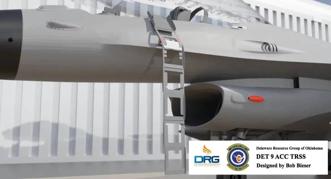 央视曝光!歼-35A改用内置登机梯,和F-35的一模一样?