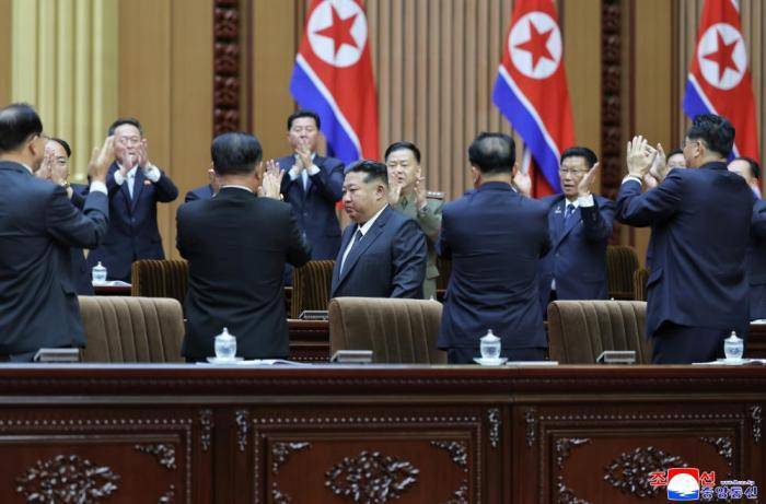 金正恩:只要美方放弃无核化目标,就能会晤特朗普