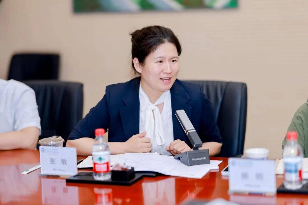 “国际”新闻 | 2025首都国际医学大会国际嘉宾参访北京大学国际医院 共绘全球医学协作新蓝图