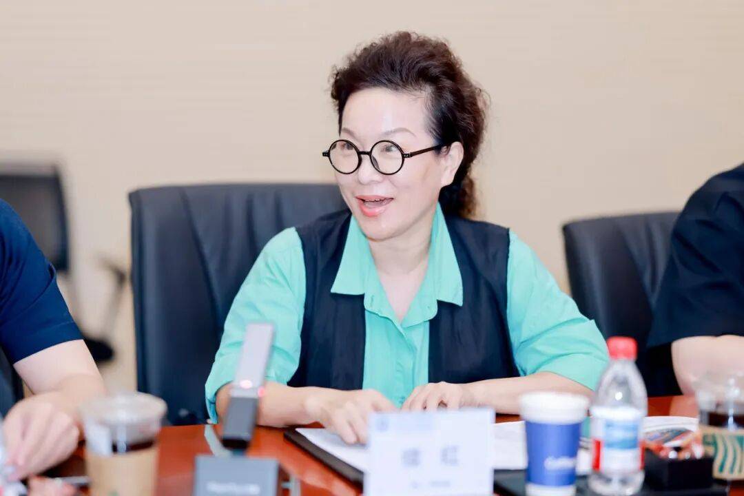 “国际”新闻 | 2025首都国际医学大会国际嘉宾参访北京大学国际医院 共绘全球医学协作新蓝图