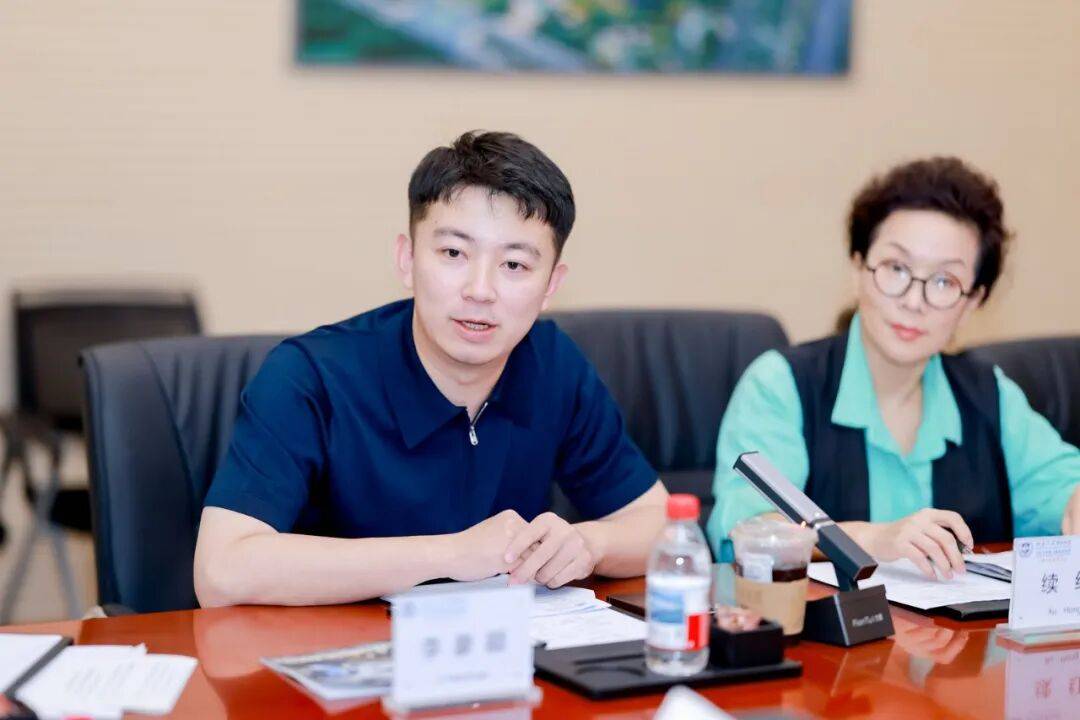“国际”新闻 | 2025首都国际医学大会国际嘉宾参访北京大学国际医院 共绘全球医学协作新蓝图